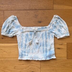 Lucky Brand Light Blue Smocked Puff-Sleeve Crop Top